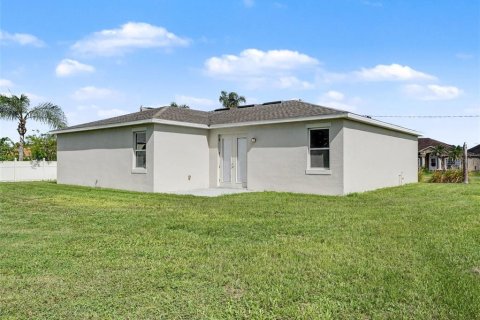 Casa en venta en Kissimmee, Florida, 4 dormitorios, 154.68 m2 № 2383305 - foto 16