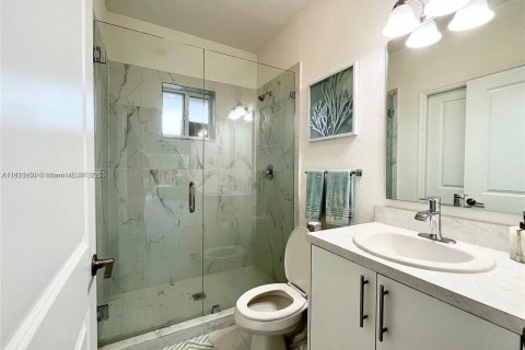 Townhouse in Florida City, Florida 4 bedrooms, 124.3 sq.m. № 1820415 - photo 10