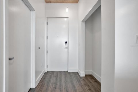 Condo in Orlando, Florida, 2 bedrooms  № 2211597 - photo 6