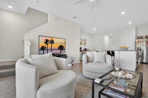 Adosado en venta en Apollo Beach, Florida, 3 dormitorios, 158.12 m2 № 2166740 - foto 11