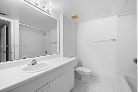 Купить кондоминиум в Дейви, Флорида 2 спальни, 104.42м2, № 1976503 - фото 18