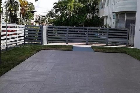 Copropriété à louer à Miami Beach, Floride: 1 chambre, 38.28 m2 № 1938680 - photo 5