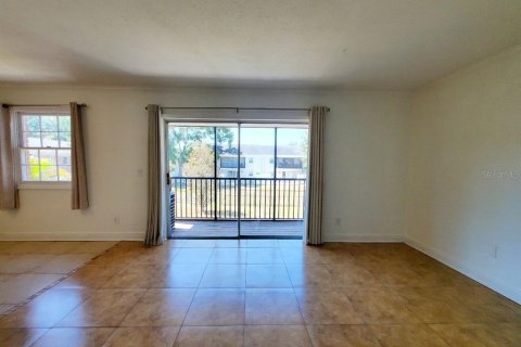 Condominio en alquiler en Tampa, Florida, 1 dormitorio, 59.83 m2 № 2117628 - foto 7