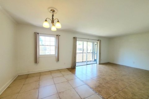 Condominio en alquiler en Tampa, Florida, 1 dormitorio, 59.83 m2 № 2117628 - foto 12