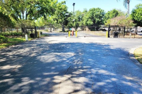 Condominio en alquiler en Tampa, Florida, 1 dormitorio, 59.83 m2 № 2117628 - foto 24