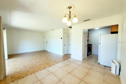 Condominio en alquiler en Tampa, Florida, 1 dormitorio, 59.83 m2 № 2117628 - foto 9