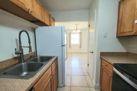 Condominio en alquiler en Tampa, Florida, 1 dormitorio, 59.83 m2 № 2117628 - foto 14
