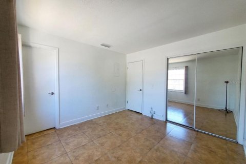 Condominio en alquiler en Tampa, Florida, 1 dormitorio, 59.83 m2 № 2117628 - foto 19