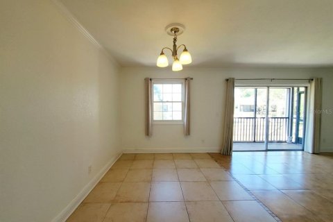 Condominio en alquiler en Tampa, Florida, 1 dormitorio, 59.83 m2 № 2117628 - foto 11