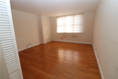 Condominio en venta en Miami, Florida, 2 dormitorios, 181.16 m2 № 2028738 - foto 18