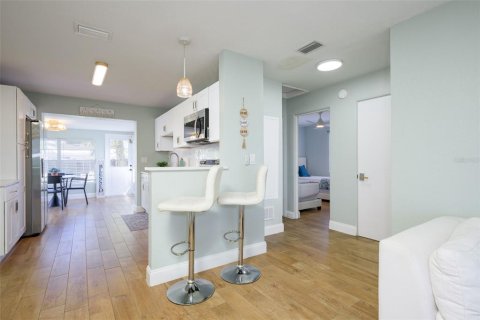Купить виллу или дом в Ормонд-Бич, Флорида 5 комнат, 92.9м2, № 2099507 - фото 13
