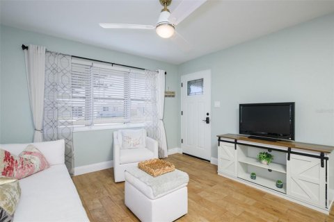 Купить виллу или дом в Ормонд-Бич, Флорида 5 комнат, 92.9м2, № 2099507 - фото 14