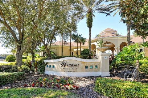 Casa en venta en Kissimmee, Florida, 5 dormitorios, 213.4 m2 № 1841583 - foto 2