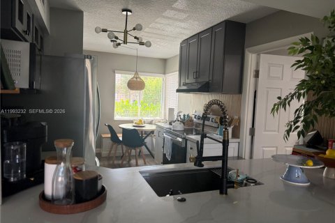 Casa en venta en Dania Beach, Florida, 3 dormitorios, 128.21 m2 № 2057120 - foto 20