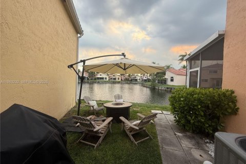 Casa en venta en Dania Beach, Florida, 3 dormitorios, 128.21 m2 № 2057120 - foto 25
