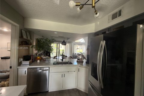 Casa en venta en Dania Beach, Florida, 3 dormitorios, 128.21 m2 № 2057120 - foto 21