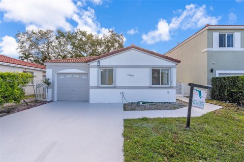 Villa ou maison à Miami, Floride 3 chambres, 130.62 m2 № 2080903