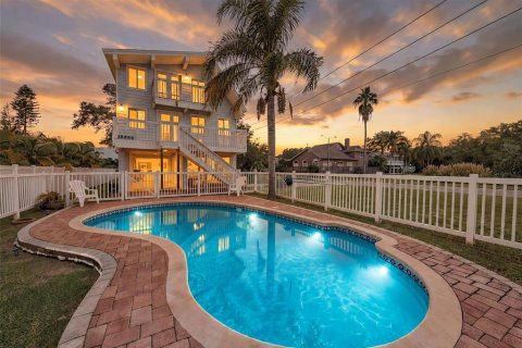 Villa ou maison à Seminole, Floride 3 chambres, 151.62 m2 № 2428934