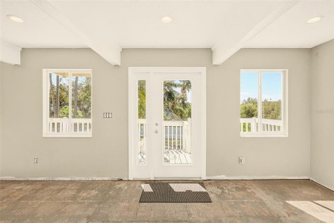Villa ou maison à vendre à Seminole, Floride: 3 chambres, 151.62 m2 № 2428934 - photo 4