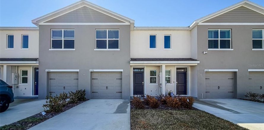Touwnhouse à Wesley Chapel, Floride 3 chambres, 135.92 m2 № 2106054
