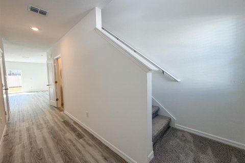 Touwnhouse à louer à Wesley Chapel, Floride: 3 chambres, 135.92 m2 № 2106054 - photo 3