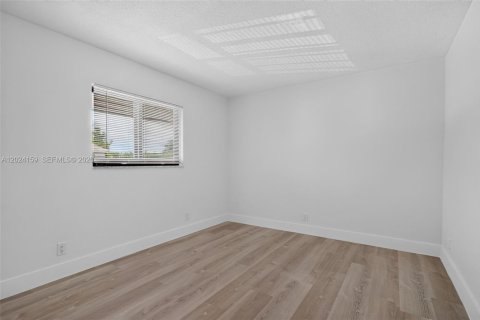 Apartamento en alquiler en Wilton Manors, Florida, 2 dormitorios, 83.61 m2 № 2087592 - foto 12
