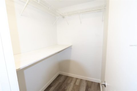 Appartement à louer à Lake Wales, Floride: 1 chambre, 55.74 m2 № 2155804 - photo 6