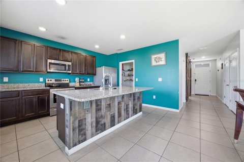 Villa ou maison à louer à Davenport, Floride: 4 chambres, 234.67 m2 № 2411604 - photo 11