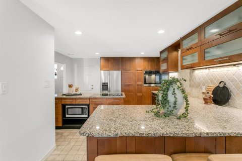 Touwnhouse à vendre à Tampa, Floride: 3 chambres, 162.67 m2 № 1914313 - photo 15