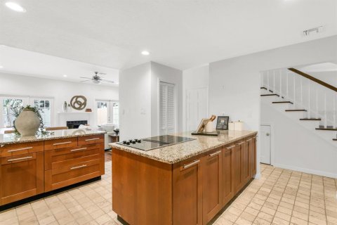 Touwnhouse à vendre à Tampa, Floride: 3 chambres, 162.67 m2 № 1914313 - photo 21