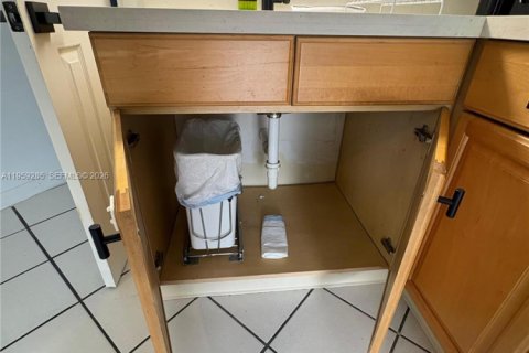 Apartment in Pompano Beach, Florida 1 bedroom, 50.17 sq.m. № 2018115 - photo 5