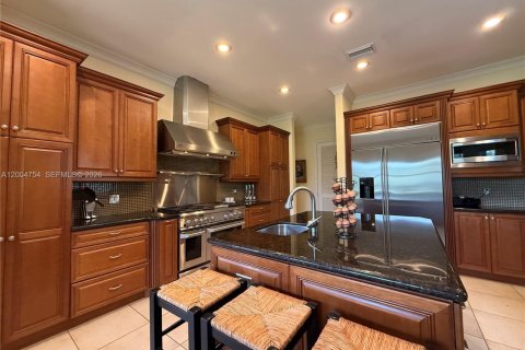 House in Homestead, Florida 4 bedrooms, 439.99 sq.m. № 2069622 - photo 16