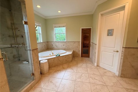 House in Homestead, Florida 4 bedrooms, 439.99 sq.m. № 2069622 - photo 22