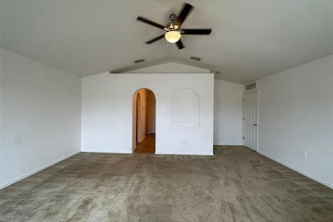 Casa en alquiler en Auburndale, Florida, 4 dormitorios, 261.8 m2 № 1900865 - foto 17