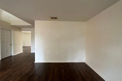 Casa en alquiler en Auburndale, Florida, 4 dormitorios, 261.8 m2 № 1900865 - foto 4