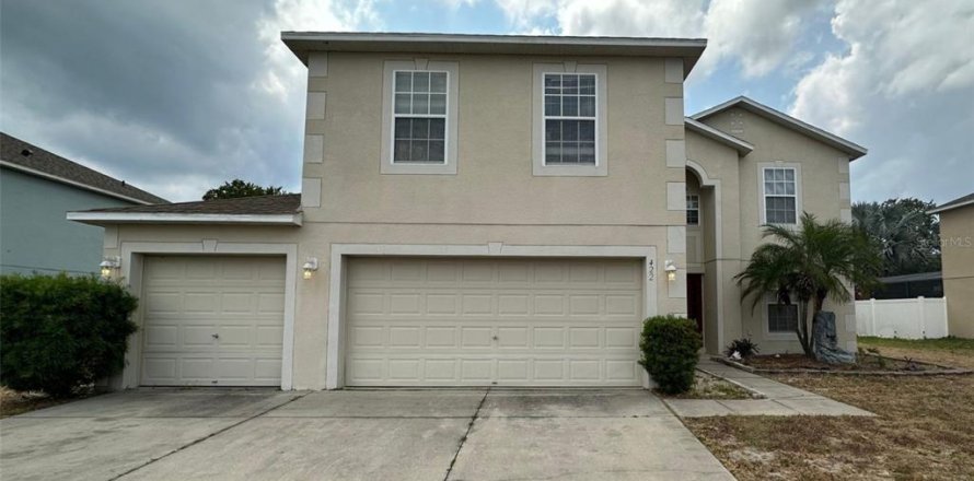 Casa en Auburndale, Florida 4 dormitorios, 261.8 m2 № 1900865