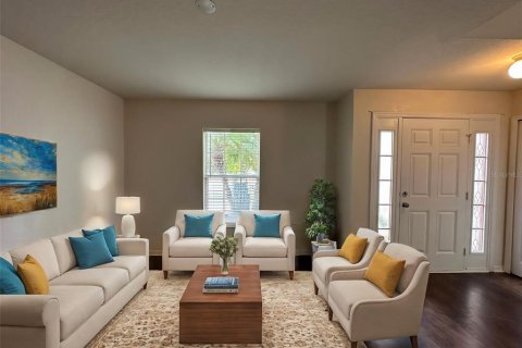 Casa en alquiler en Auburndale, Florida, 4 dormitorios, 261.8 m2 № 1900865 - foto 2