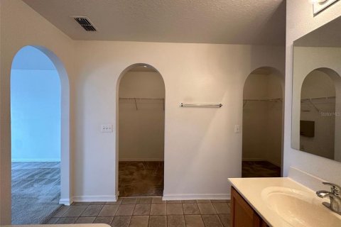 Casa en alquiler en Auburndale, Florida, 4 dormitorios, 261.8 m2 № 1900865 - foto 20