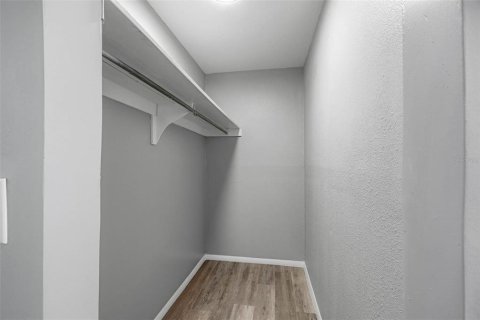 Condo in Gulfport, Florida, 1 bedroom  № 2212932 - photo 20