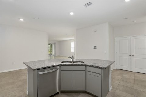 Casa en alquiler en Ocala, Florida, 2 dormitorios, 145.95 m2 № 1910416 - foto 13