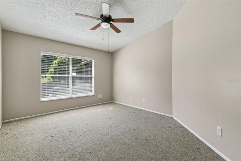 Villa ou maison à vendre à Oviedo, Floride: 3 chambres, 131.83 m2 № 2334306 - photo 15