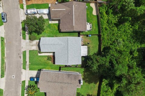 Villa ou maison à vendre à Oviedo, Floride: 3 chambres, 131.83 m2 № 2334306 - photo 24