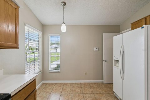 Villa ou maison à vendre à Oviedo, Floride: 3 chambres, 131.83 m2 № 2334306 - photo 11