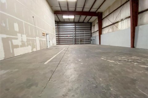 Commercial property in Lake Mary, Florida 520.25 sq.m. № 2210870 - photo 15
