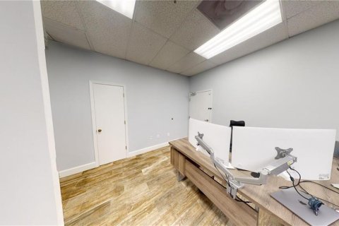Commercial property in Lake Mary, Florida 520.25 sq.m. № 2210870 - photo 7