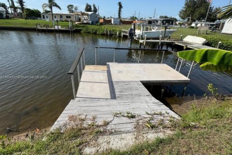 Casa en alquiler en Port Charlotte, Florida, 2 dormitorios № 1969948 - foto 22