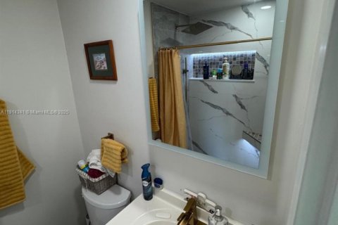 Casa en alquiler en Port Charlotte, Florida, 2 dormitorios № 1969948 - foto 10