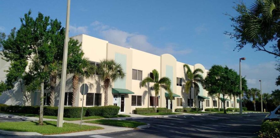 Immobilier commercial à Lake Worth, Floride № 1151384