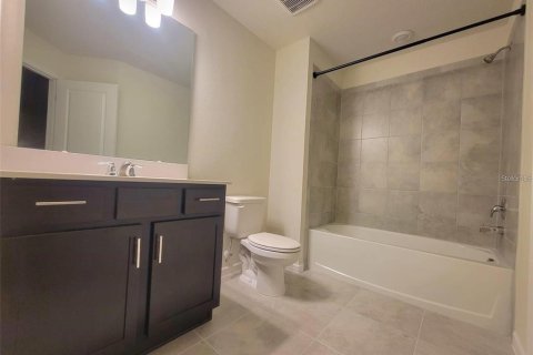 Adosado en alquiler en Davenport, Florida, 3 dormitorios, 161.28 m2 № 2093072 - foto 9