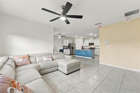 Villa ou maison à vendre à Sanford, Floride: 4 chambres, 168.62 m2 № 2394327 - photo 13